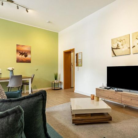 Zentrumsnahe Wohnung In Хемниц Экстерьер фото