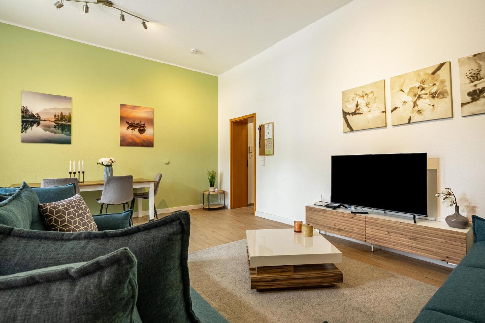 Zentrumsnahe Wohnung In Хемниц Экстерьер фото