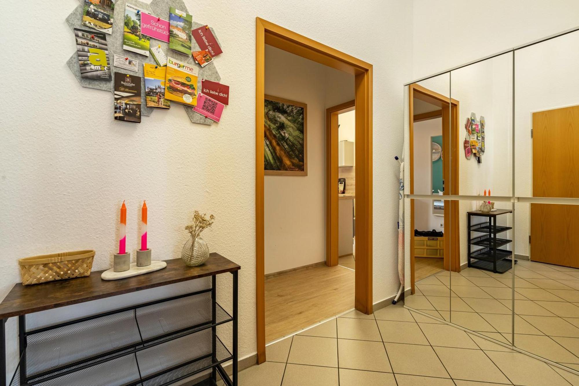 Zentrumsnahe Wohnung In Хемниц Экстерьер фото