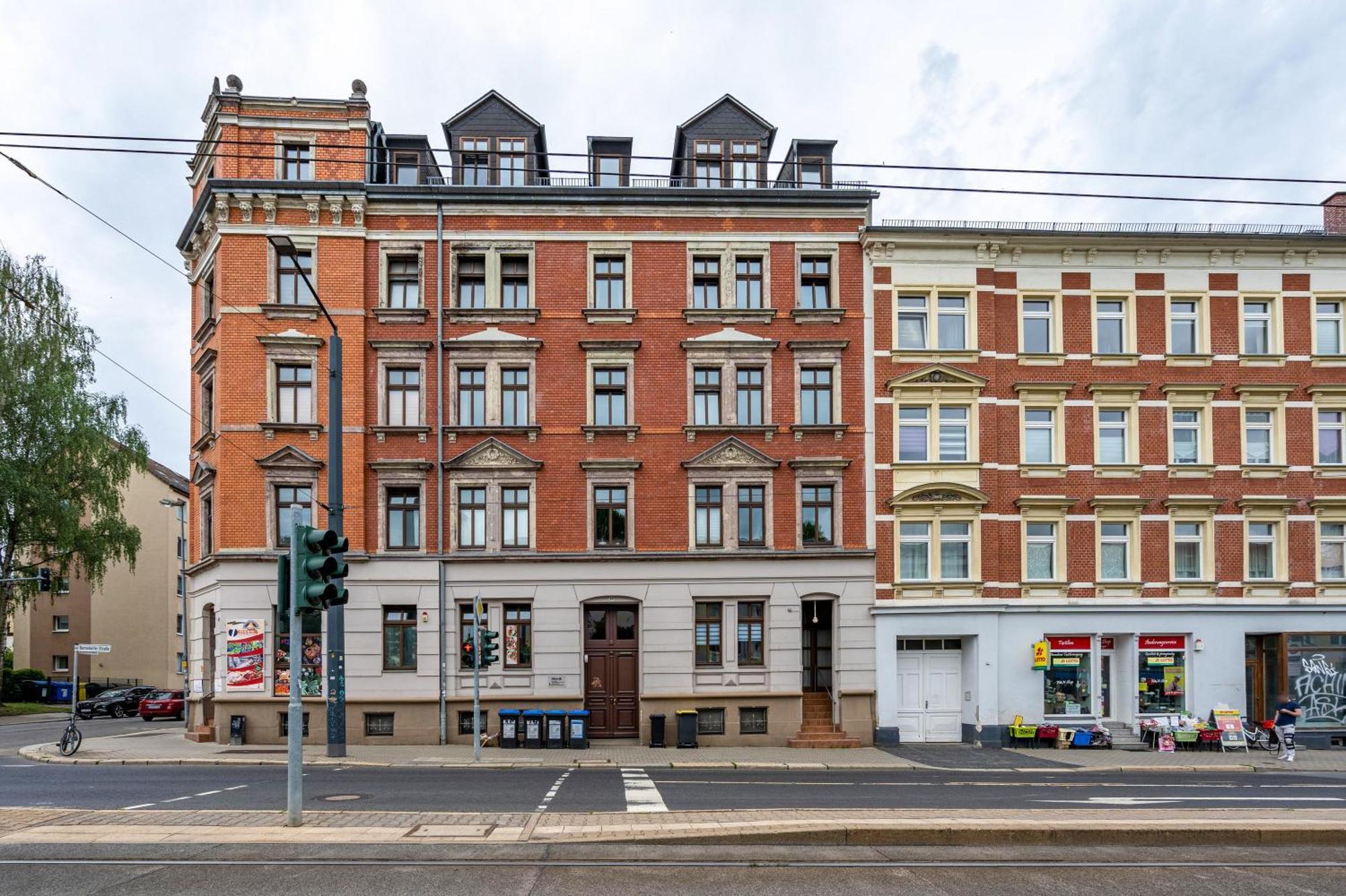 Zentrumsnahe Wohnung In Хемниц Экстерьер фото